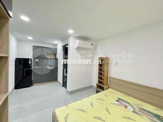 CHDV CÓ CỬA SỔ, THANG MÁY, SẴN NỘI THẤT NGAY QUANG TRUNG