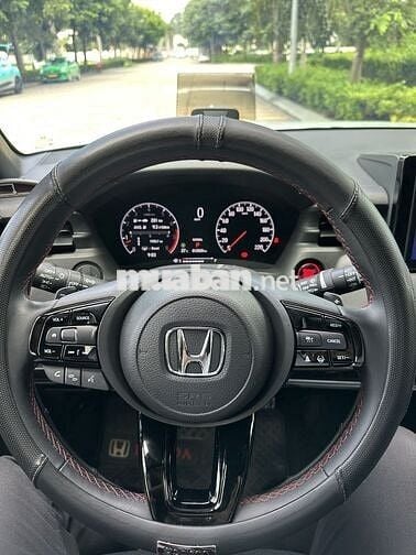 Honda HR-V 2023 RS Trắng Bạc - 12000 km