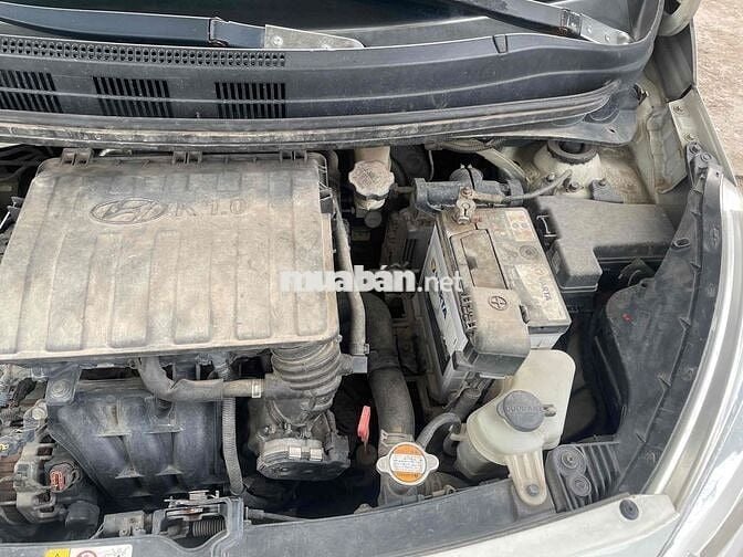 huyndai i10 hatback 1.0