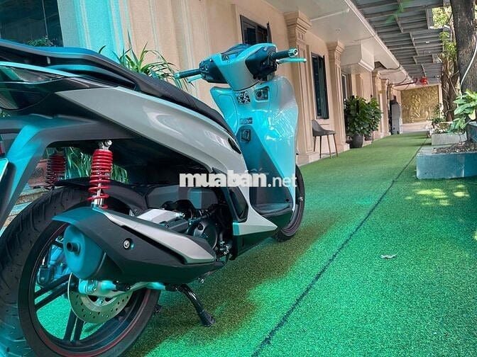 Cần bán Sh 350 2025 biển víp mới keng