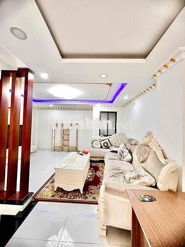 Cho Thuê Nhà Đẹp Full Nội Thất quận Bình Tân