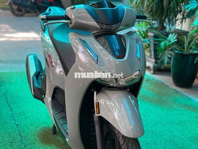 Cần bán Sh 350 2025 biển víp mới keng