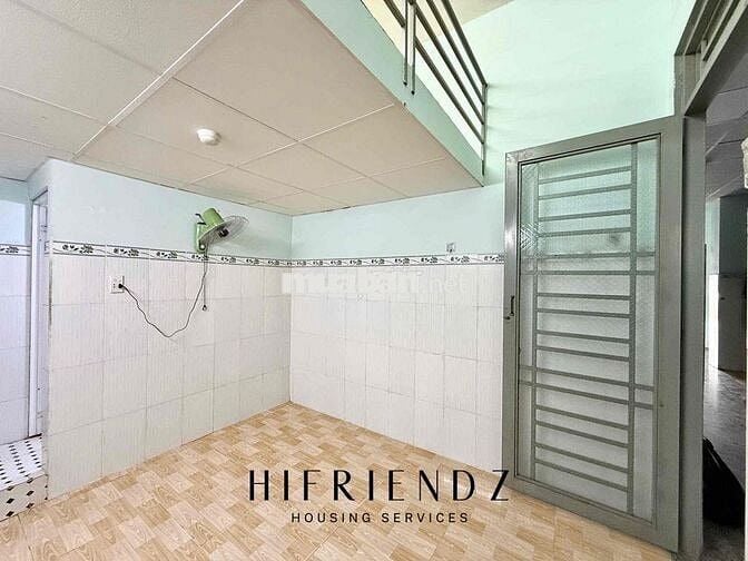 Studio có máy lạnh có thang máy ngay sau lưng aeon Bình Tân