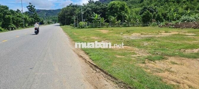 Đất Nền Cam Ranh MT đường DT702, Dt 129,9m2.