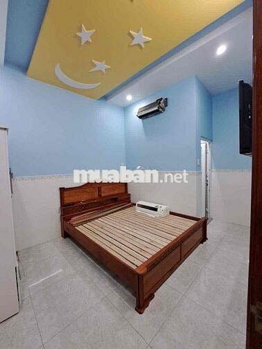 Cho Thuê Nhà Trệt 2 Lầu Trục Chính KDC Hưng Phú Full 5 Máy Lạnh