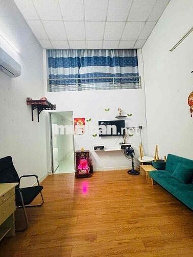 Cho thuê nhà full nội thất mặt tiền Nhà Vuông gần Chợ Đầu Mối