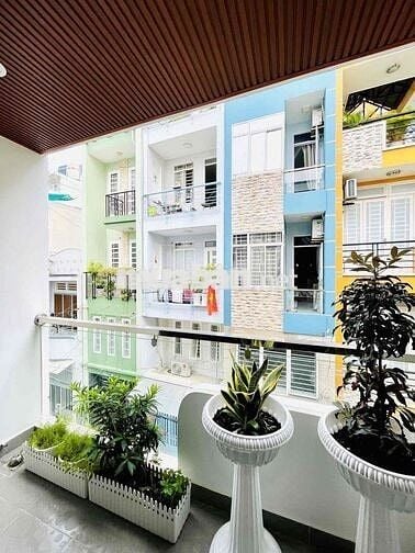 CHÍNH CHỦ CẦN BÁN NHÀ HXH NGUYỄN TRỌNG TUYỂN, PHÚ NHUẬN. GIÁ 5TỶ850 TL