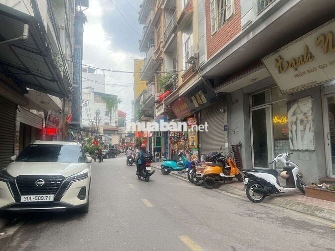 ​GIÁ 10.5 TỶ! NHÀ VĂN HƯƠNG - ĐỐNG ĐA: 55M², 4 TẦNG - LÔ GÓC, FULL NT!