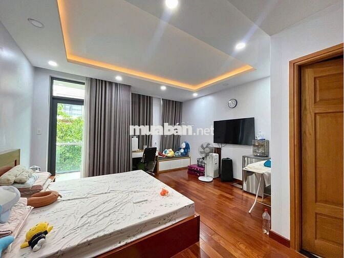 Cho thuê Trệt + Lầu 5x22m– Vừa làm văn phòng hoặc ở – Vạn Phúc City