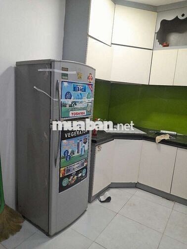 Nhà 2 tầng mới trung tâm Q1/furnished 2-Floor 2 BR house in center D1