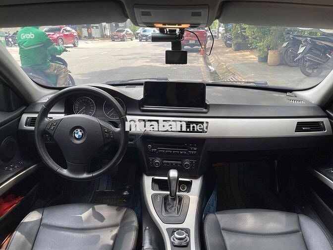 Bán BMW E90 LCI 2011 - Tình trạng hoàn hảo!