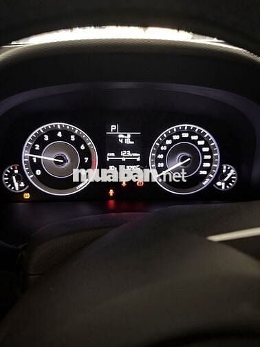 Hyundai Creta 2025 Tiêu chuẩn 1.5 AT - 3000 km