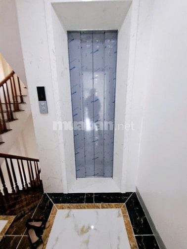 8,98 TỶ-36M2- LÔ GÓC-5 TẦNG MỚI THANG MÁY-Ô TÔ-KINH DOANH-VĨNH HƯNG-HM