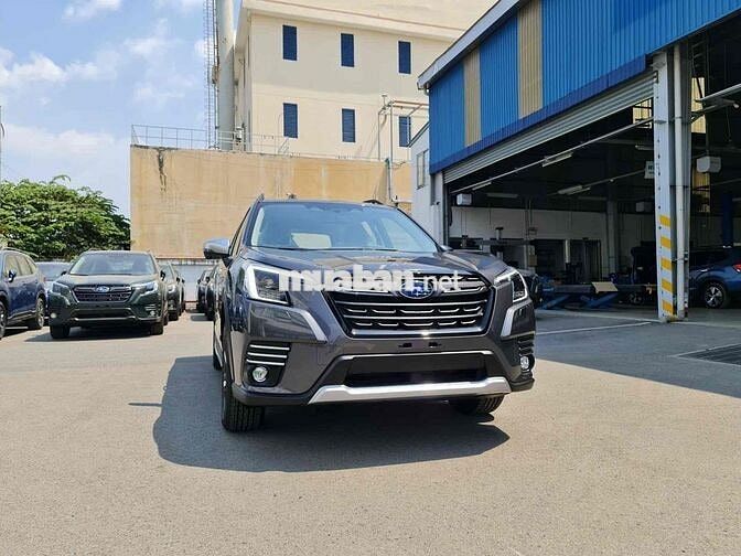 Subaru Forester Es - Giá lăn bánh ***
