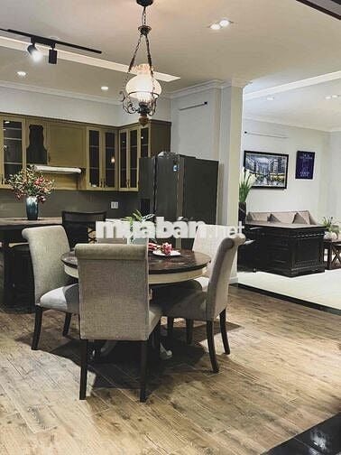 villa Chánh Nghĩa trung tâm Thủ Dầu Một 7 pn full nt