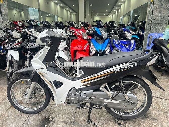 Honda wave black 2017 mới 90% biển số 70