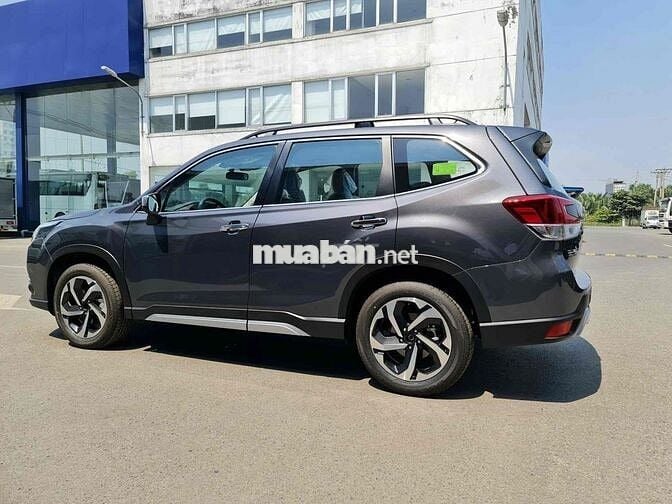 Subaru Forester Es - Giá lăn bánh ***
