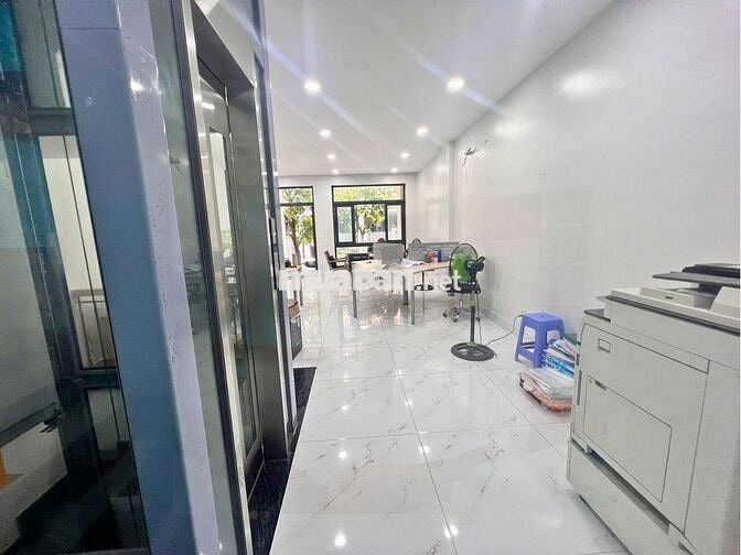 Cho thuê Trệt + Lầu Vạn Phúc City – Văn phòng mới đẹp, chỉ 20 tr/tháng