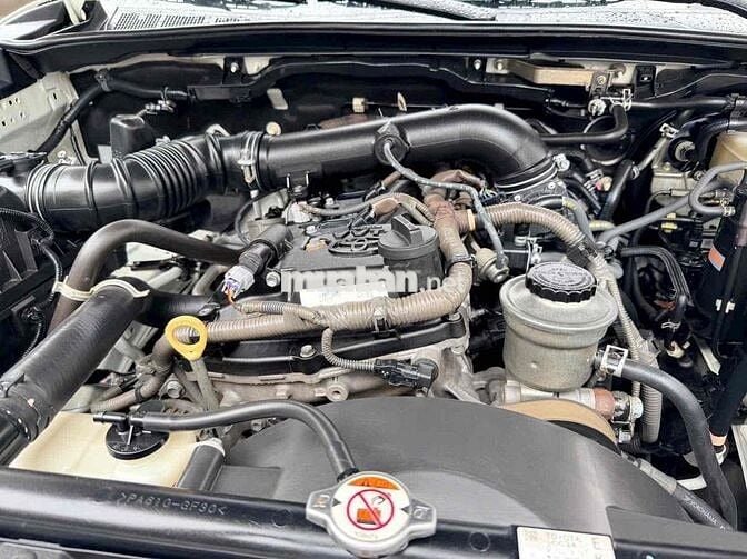 Fortuner xăng 2017 nhập khẩu số tự động