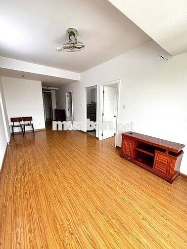 Cần cho thuê căn hộ Ehome 3, 2PN, 2WC nhà trống, ,giá 7,3triệu/tháng