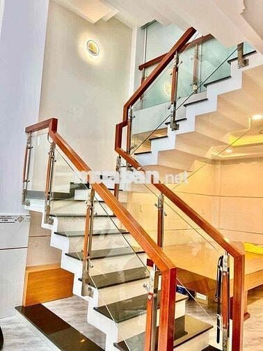 🍀Cho thuê nhà Mới đẹp. Tên Lửa. BTĐB. BTân