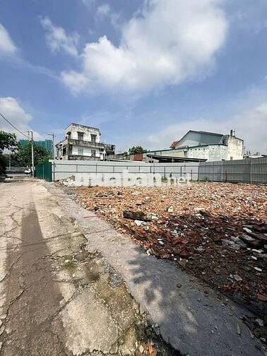 4 LÔ ĐẤT GIÁ F0 – HẺM XE HƠI PHẠM VĂN ĐỒNG – GẦN BV HOÀN HẢO