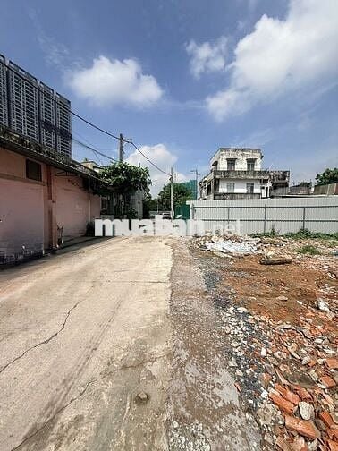 4 LÔ ĐẤT GIÁ F0 – HẺM XE HƠI PHẠM VĂN ĐỒNG – GẦN BV HOÀN HẢO