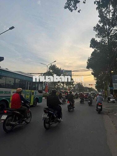 Cho thuê mặt tiền kinh doanh giá 3 triệu đường nguyễn ái quốc tầng 2