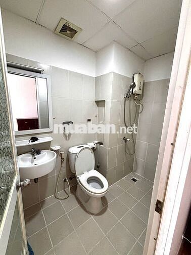 Cần cho thuê căn hộ Ehome 3, 2PN, 2WC nhà trống, ,giá 7,3triệu/tháng