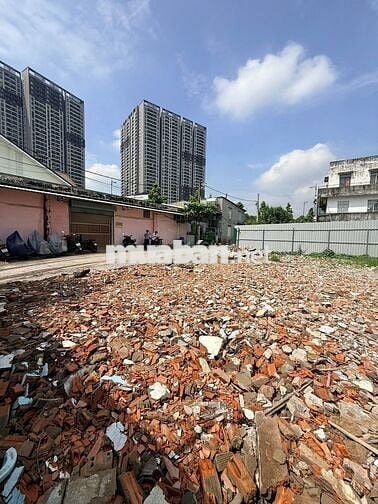 4 LÔ ĐẤT GIÁ F0 – HẺM XE HƠI PHẠM VĂN ĐỒNG – GẦN BV HOÀN HẢO