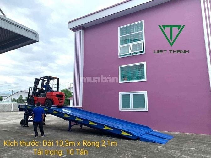 Cầu dẫn lên container - Dốc lên container