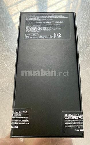 Bán Galaxy Z flip 3 256 gb mới 100% .