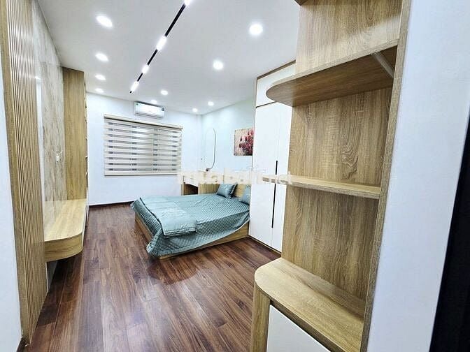 TÂY MỖ-33M2-6 TẦNG THANG MÁY-NGÕ CAO RÁO Ô TÔ THÔNG ĐỖ CỬA -KINH DOANH