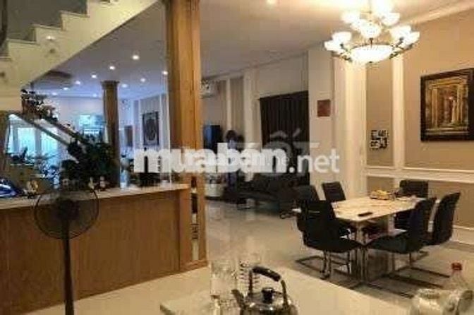 Mặt bằng Kinh Doanh Lớn 6x20m Điện Biên Phủ Q10–Có Ở Lại, Giá Chỉ 13TR