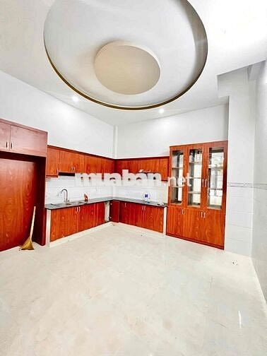 🍀Cho thuê nhà nguyên căn. Đường Bình Trị Đông . BTân