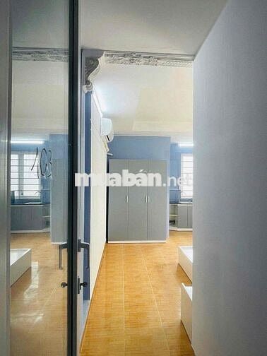 CĂN HỘ STUDIO - FULL NỘI THẤT - BAN CÔNG NGAY QUANG TRUNG