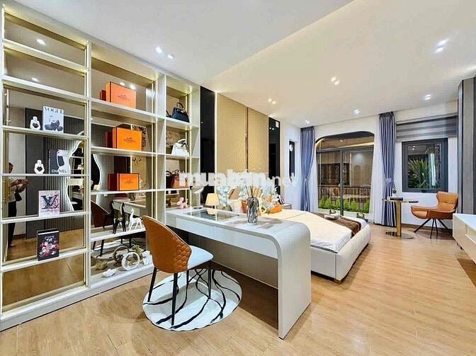 Bán nhà xây mới full nội thất gần chợ An Nhơn