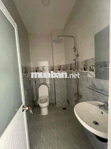 Nhà 3 Lầu đẹp thiết kế sang trọng, Hẻm xe hơi 6m ngay cầu Long Kiển đg