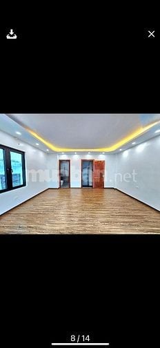 HIẾM - NGUYỄN VĂN HUYÊN - CẦU GIẤY - 40M - 6 TẦNG - THANG MÁY - Ô TÔ 