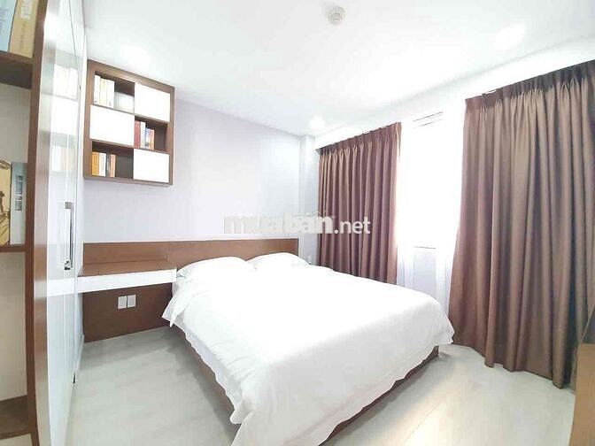 Cho thuê căn hộ 2PN.2WC view Đông full NT sạch sẽ Gần sân bay