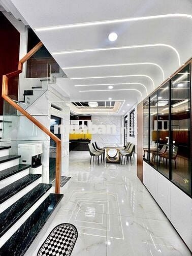 Cho thuê nhà đẹp mới xây Bình Tân