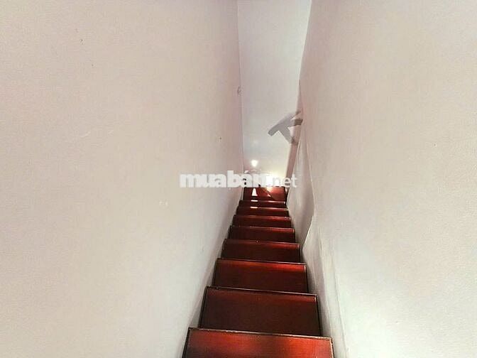 NHÀ GIÁ MỀM TT QUẬN 1 – TRẦN ĐÌNH XU – NHÀ ĐÚC 3 TẦNG CỨNG CÁP, Ở NGAY