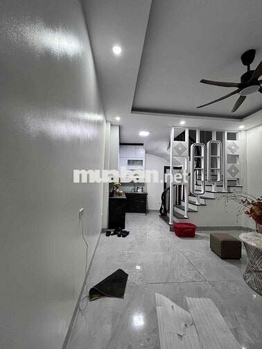 💥 Bán nhà phố Minh Khai – 33m² x 5 tầng – gần Times City – thiết kế đẹ