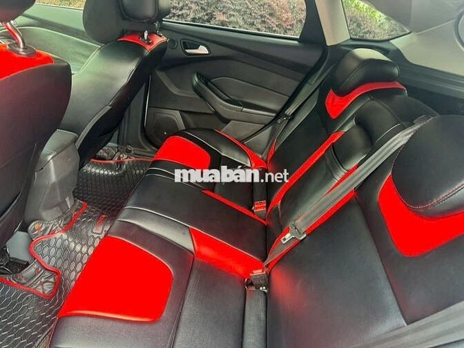 FORD FOCUS 2.0 AT đời 2013