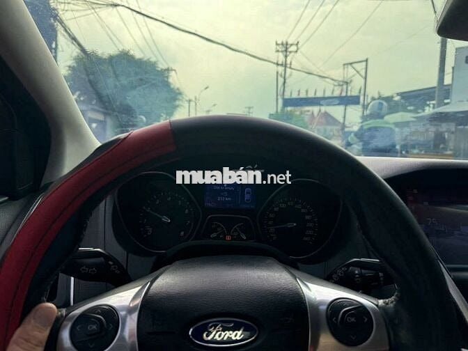 FORD FOCUS 2.0 AT đời 2013