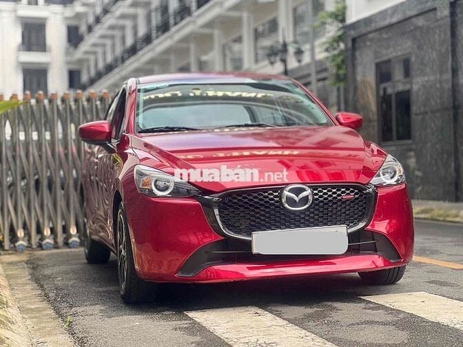 Mazda 2 2024 Sport Luxury - 4400 km