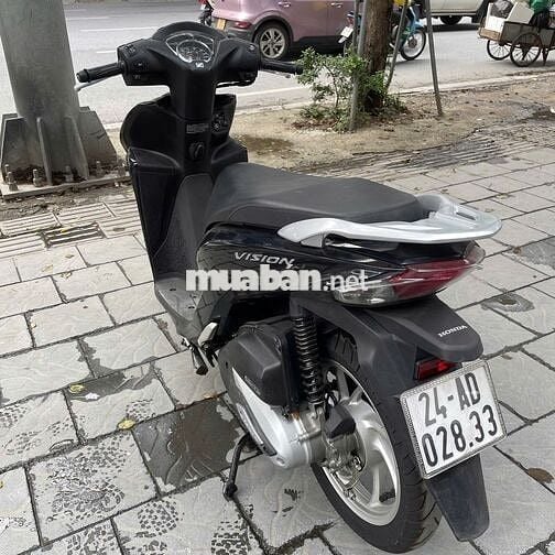 Honda Vision 2024 đen tình trạng đẹp 95%