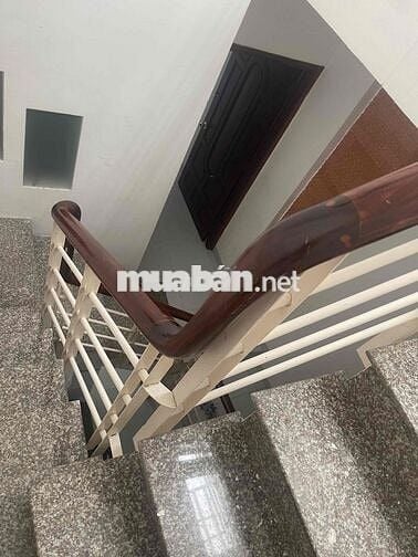 Thanh lý nhà đi nước ngoài hẻm xe hơi 491 Lê Văn Sỹ