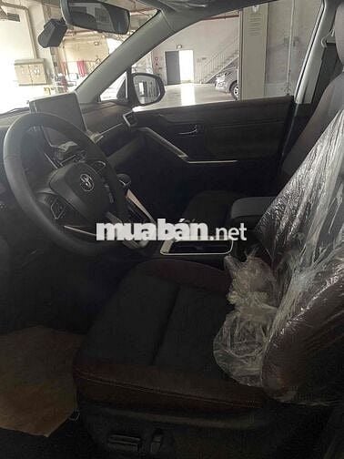 INNOVA CROSS 2.0 XĂNG ƯU ĐÃI LỚN CUỐI NĂM 2025