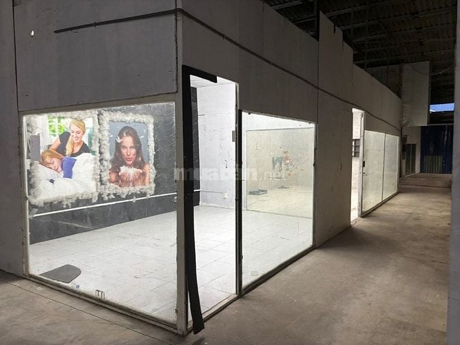 Cho thuê kho xưởng, mặt bằng 580m2 đường Liên Phường, P. Phú Hữu, Q. 9